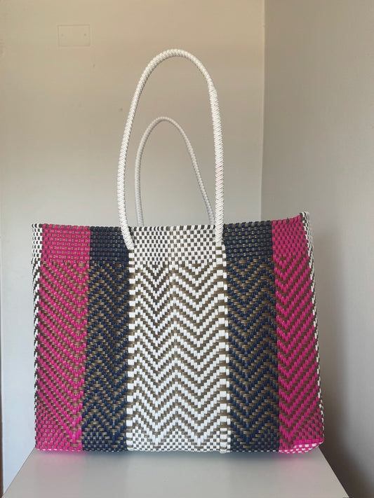 Cartera Asa Corta Azul y Fucsia